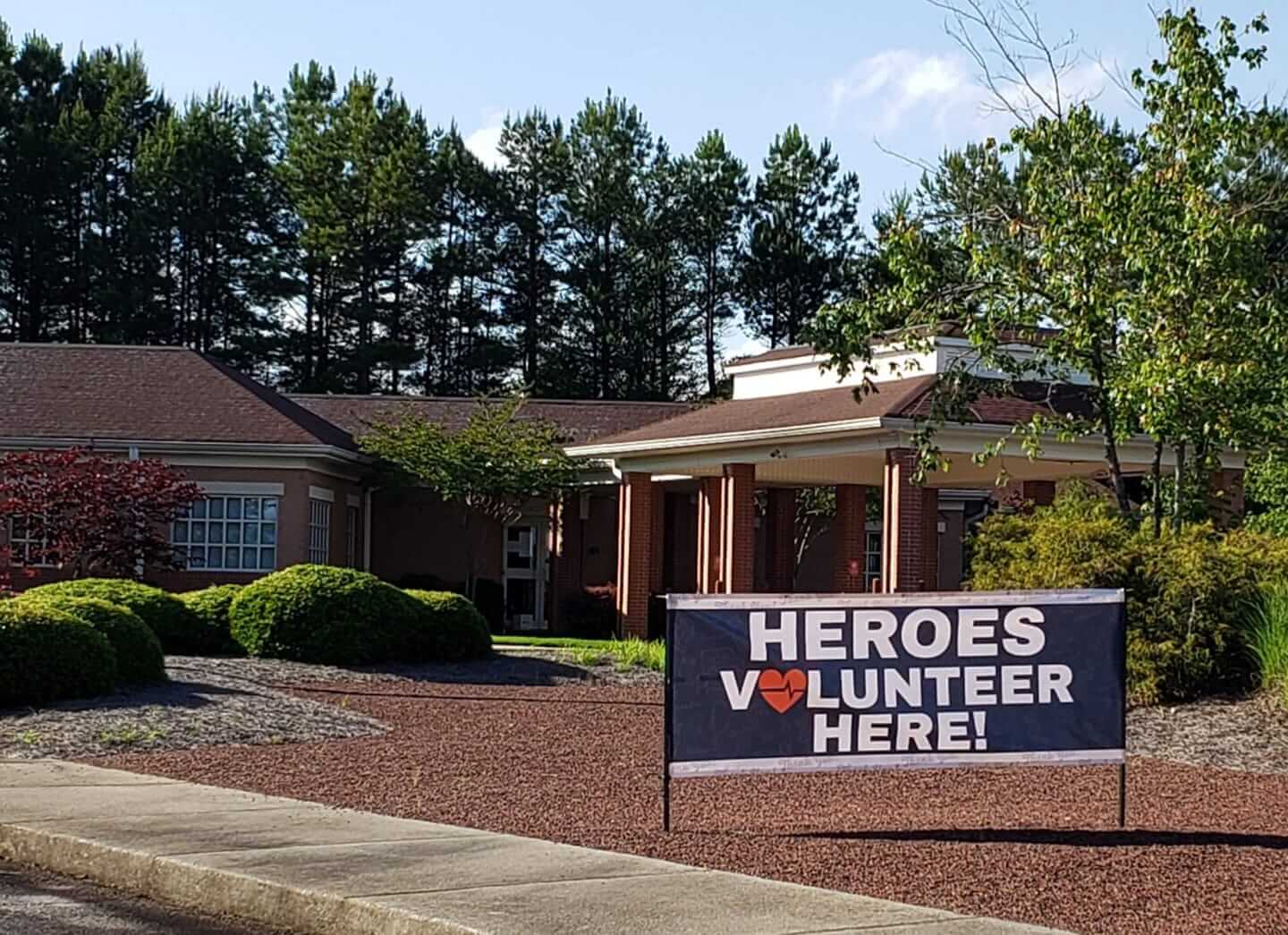 heroes volunteer here sign